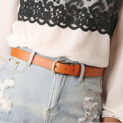 Ceinture polyvalente en alliage avec boucle à aiguille