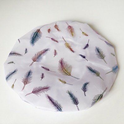 Bonnet de bain imprimé en plumes colorées