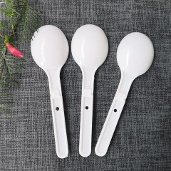Cuillère retractable en plastique