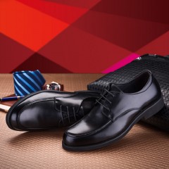 Chaussures en cuir pu pour homme