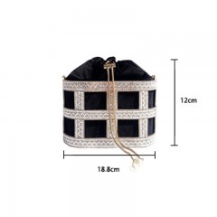 Sac à main  avec diamants artificiels