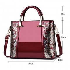 Sac à dame verni et brodé à paillettes Résistantes a la friction