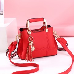 Sac à bandoulière pour les femmes Pendentif chat simple PU cuir
