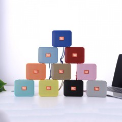 Mini Haut-parleur Bluetooth  en forme de  cube