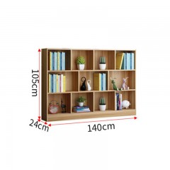 grande armoire ouverte en bois