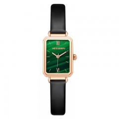 Vintage montre dame à aiguille et batterie étanche