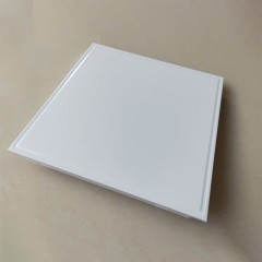 Plafonnage en alliage d'aluminium de 300 * 300mm