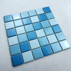 Revêtement de sol et mur en céramique mosaïque petit carrelage