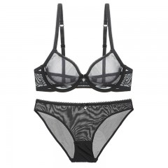 Ensemble de Soutien gorge et culotte en filet dentelle