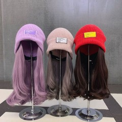 Perruque-bonnet tricoté cheveux ondulé en fibre synthétique longueur de 22 pouces confortables