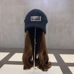 Perruque-bonnet tricoté cheveux ondulé en fibre synthétique longueur de 22 pouces confortables