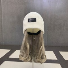 Perruque-bonnet tricoté cheveux ondulé en fibre synthétique longueur de 22 pouces confortables
