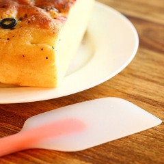 Spatule à gâteau en silicone translucide