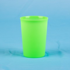 Tasse de rince-bouche en PP plastique en forme de corne coloré