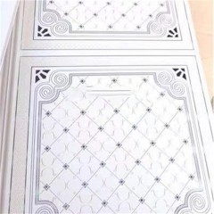 Plafond en PVC résistant à la moisissure et à l'humidité