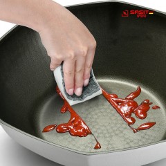 Poele creuse antiadhésive  4kg