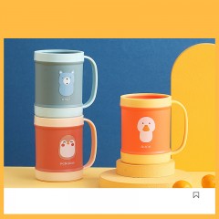 Gobelet rince-bouche  en plastique portable