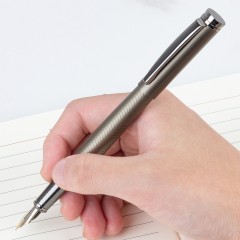 Stylo métallique à encre  13,8 cm de long
