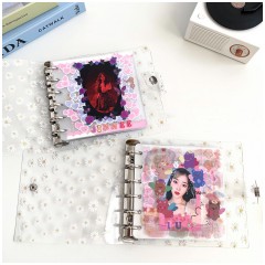 Livre à feuillets mobiles à boucle métallique et couverture transparent