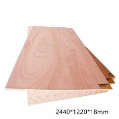 Contreplaqué en noyau de bois djarrah stockholm classe E1 5-25mm