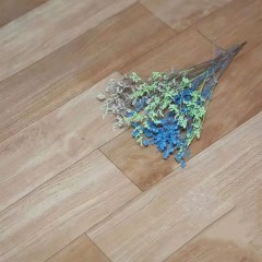 Revêtement de sol en PVC appliqué directement sur sol de ciment