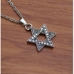 Collier pendentif alliage 70cm