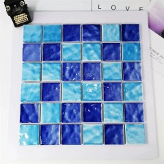 Céramique mosaïque motif vagues océaniques bleues