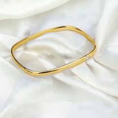 Petite bague carrée avec diamant artificiel