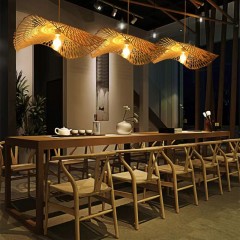 Lustre hyper créatif tissé en bambou