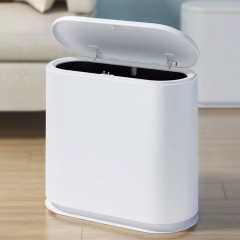 Poubelle en plastique avec couvercle