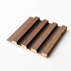 Panneaux muraux en bois massif sans peinture