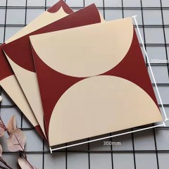 Carreaux bordeaux demi-cercle mat