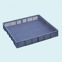Plateaux en plastique