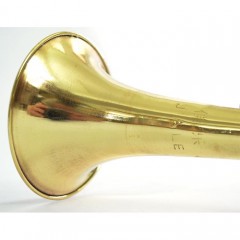 Trompette en or laqué en tonalité de B  trompette de fanfare
