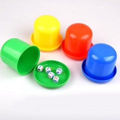 Ensemble de gobelets pour jeux de dés Ensemble de jeux de hasard