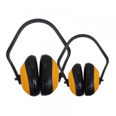 Casque bouche oreille de protection sonore pendant  le travail