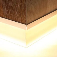 Bande lumineuse LED pour éclairage des pieds du mur