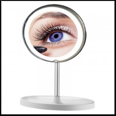 Miroir cosmétique avec éclairage LED