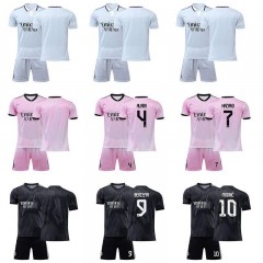 Ensemble 2 pièces maillot de football du Real Madrid 22-23