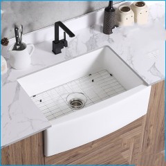Lavabo en céramique encastré