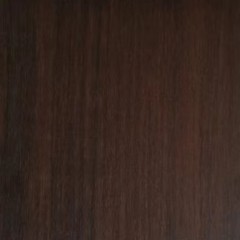 Encadrements de portes ou fenêtres à bords enveloppés peint