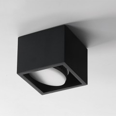 Plafonnier LED salon carré à quatre têtes