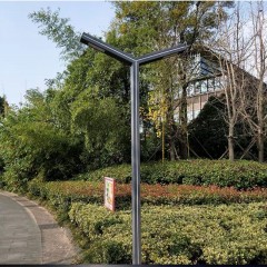 Lampadaire LED  d'éclairage public et pour jardin