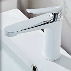 Robinet de lavabo à bulles d'eau à un trou tout en cuivre