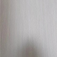 panneau de densité plat et lisse
