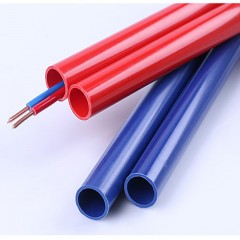 Tuyau fileté ignifuge en PVC