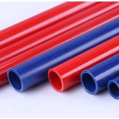Tuyau fileté ignifuge en PVC