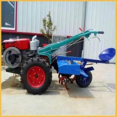 Tracteurs agricoles à main