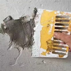 Plâtrage pour nivellement des sols