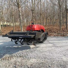 Scarificateur télécommande sur chenilles